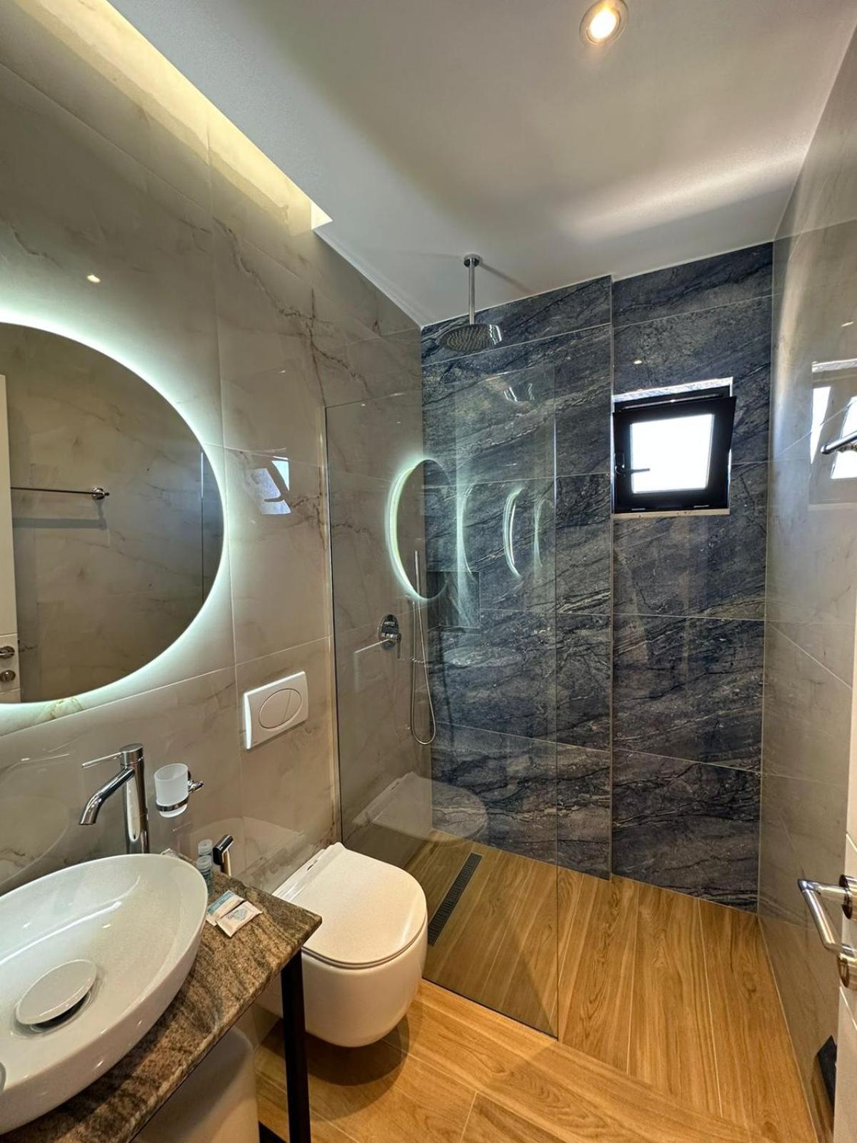 Gl Hotel קסאמיל מראה חיצוני תמונה