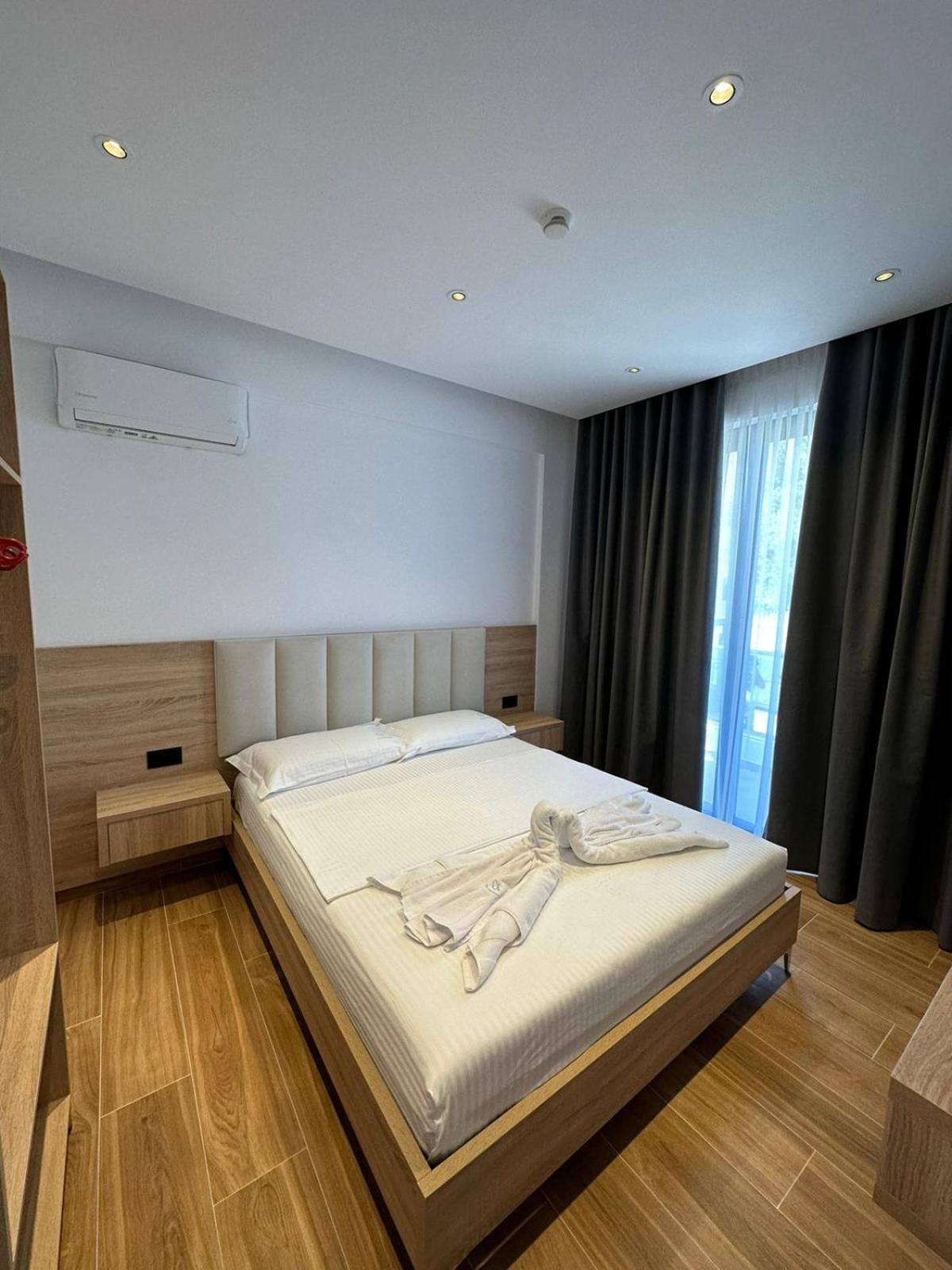Gl Hotel קסאמיל מראה חיצוני תמונה